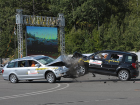 Nárazový test potvrdil vysoký bezpečenostní standard vozů Škoda.
