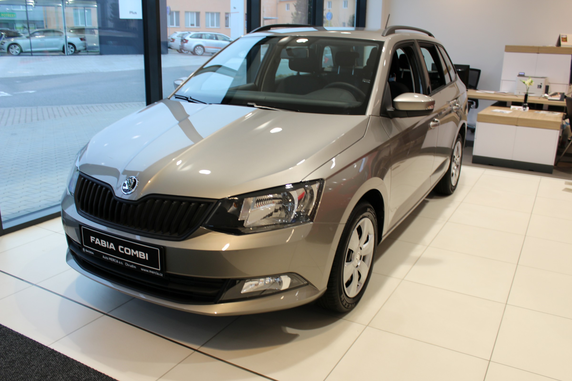 Skoda fabia 3 рестайлинг